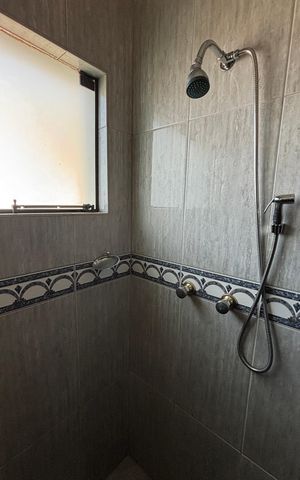 Casa para alugar com 343m², 5 quartos e 5 vagasBanheiro da Suíte 3