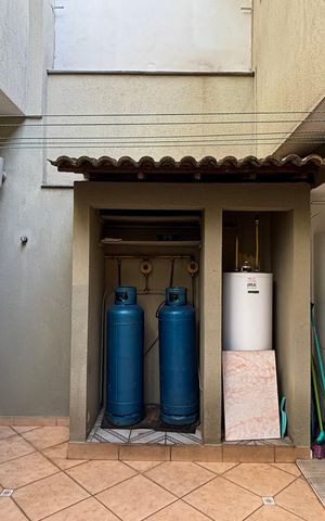 Casa para alugar com 343m², 5 quartos e 5 vagasQuintal - Area de Serviço