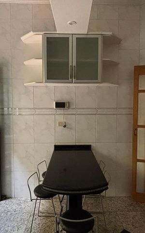 Casa para alugar com 343m², 5 quartos e 5 vagasCozinha