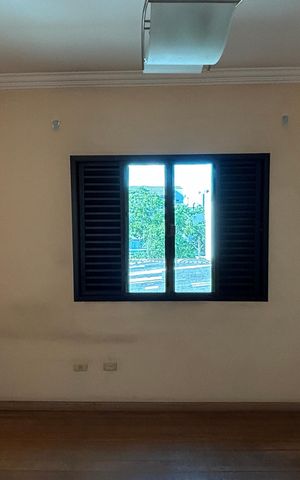 Casa para alugar com 343m², 5 quartos e 5 vagasSuite 3