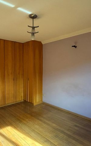Casa para alugar com 343m², 5 quartos e 5 vagasQuarto 