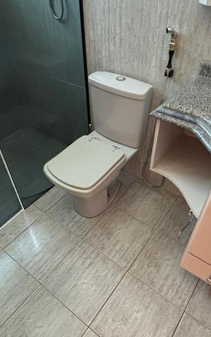 Casa para alugar com 343m², 5 quartos e 5 vagasBanheiro da Suíte 3