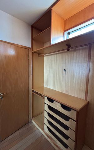Casa para alugar com 343m², 5 quartos e 5 vagasSuite 1 Closet