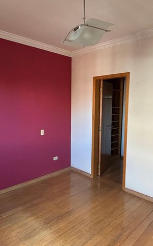 Casa para alugar com 343m², 5 quartos e 5 vagasSuíte 2