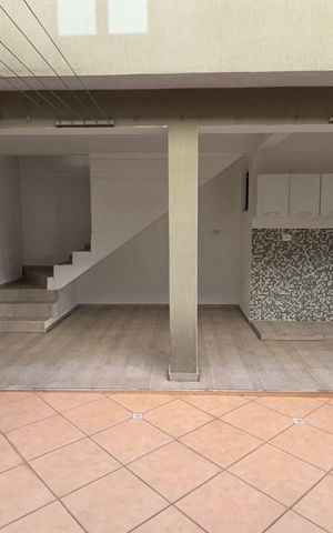 Casa para alugar com 343m², 5 quartos e 5 vagasQuintal - Area de Serviço