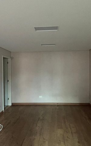 Casa para alugar com 343m², 5 quartos e 5 vagasSuite 4