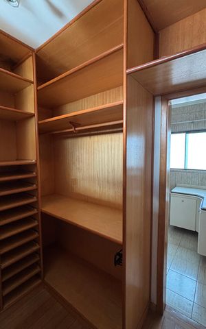 Casa para alugar com 343m², 5 quartos e 5 vagasSuite 1 Closet