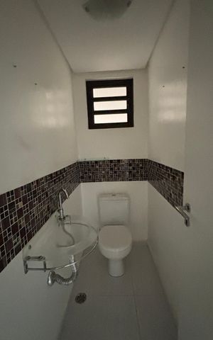 Casa para alugar com 343m², 5 quartos e 5 vagasBanheiro da Suíte 4