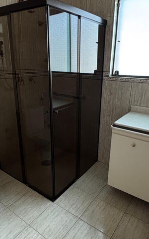 Casa para alugar com 343m², 5 quartos e 5 vagasBanheiro da Suíte 1
