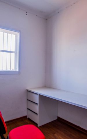 Casa à venda com 131m², 3 quartos e 2 vagas Casa à venda com 131m², 3 quartos e 2 vagasQuarto 2