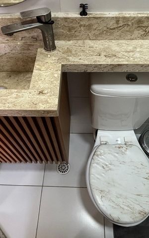 Apartamento à venda com 51m², 2 quartos e 1 vaga Apartamento à venda com 51m², 2 quartos e 1 vagaBanheiro