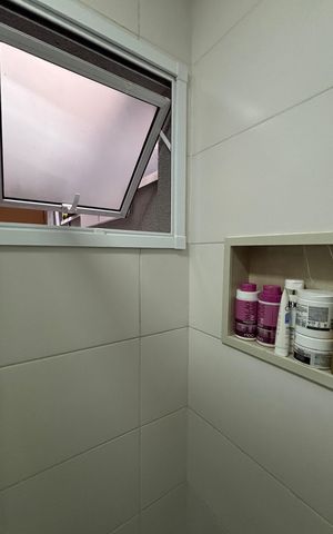Apartamento à venda com 51m², 2 quartos e 1 vaga Apartamento à venda com 51m², 2 quartos e 1 vagaBanheiro