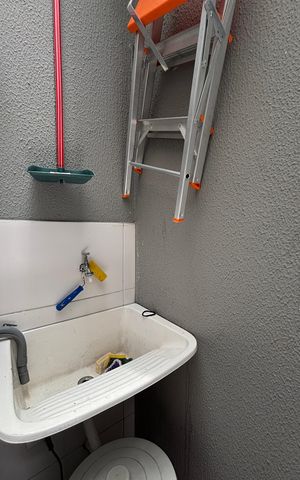Apartamento à venda com 51m², 2 quartos e 1 vaga Apartamento à venda com 51m², 2 quartos e 1 vagaÁrea de Serviço