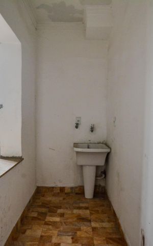 Casa à venda com 180m², 3 quartos e 1 vaga Casa à venda com 180m², 3 quartos e 1 vagaÁrea de Serviço