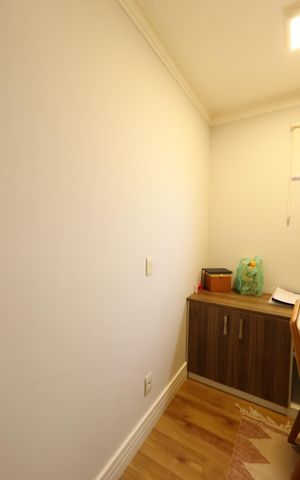 Apartamento à venda com 124m², 3 quartos e 2 vagas Apartamento à venda com 124m², 3 quartos e 2 vagasEscritório