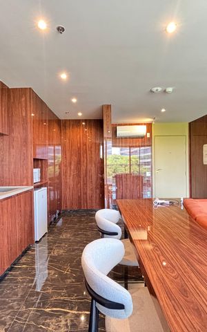 Studio para alugar com 50m², 1 quarto e 1 vaga Studio para alugar com 50m², 1 quarto e 1 vagaStudio