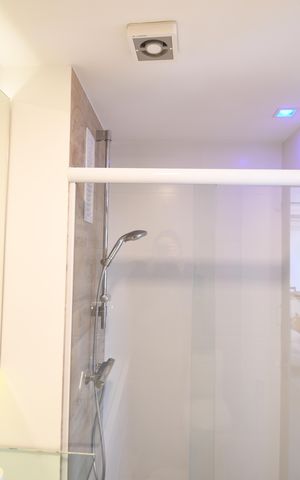 Apartamento à venda com 70m², 1 quarto e 2 vagasBanheiro