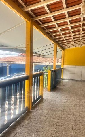 Casa para alugar com 180m², 3 quartos e 14 vagas