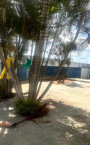 Casa para alugar com 180m², 3 quartos e 14 vagas