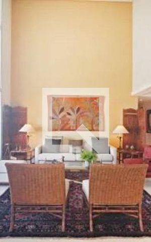 Apartamento à venda com 250m², 4 quartos e 4 vagas