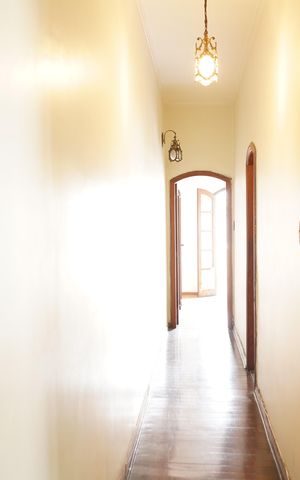 Casa à venda com 150m², 3 quartos e 1 vagaCorredor