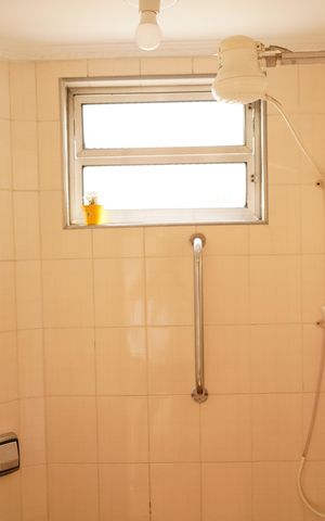 Casa à venda com 150m², 3 quartos e 1 vagaBanheiro