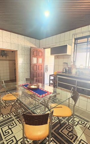 Casa para alugar com 780m², 3 quartos e 10 vagasCozinha