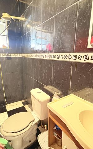 Casa para alugar com 780m², 3 quartos e 10 vagasBanheiro Social - Casa 2