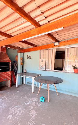 Casa para alugar com 780m², 3 quartos e 10 vagasÁrea de Serviço e Churrasqueira