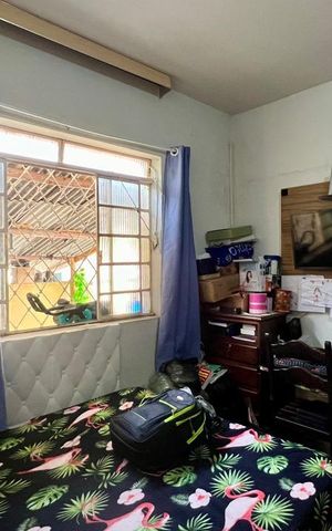 Casa à venda com 156m², 2 quartos e 8 vagas Casa à venda com 156m², 2 quartos e 8 vagasquarto