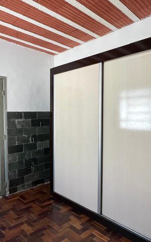 Casa à venda com 156m², 2 quartos e 8 vagas Casa à venda com 156m², 2 quartos e 8 vagasquarto