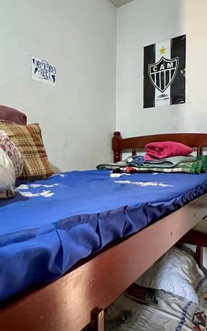 Casa à venda com 156m², 2 quartos e 8 vagas Casa à venda com 156m², 2 quartos e 8 vagasquarto