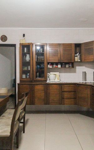 Casa à venda com 160m², 2 quartos e 1 vaga Casa à venda com 160m², 2 quartos e 1 vagaCozinha