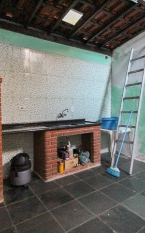 Casa à venda com 160m², 2 quartos e 1 vaga Casa à venda com 160m², 2 quartos e 1 vagaChurrasqueira
