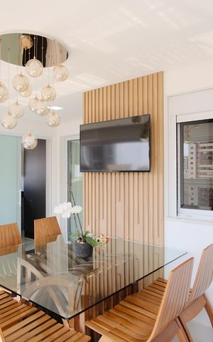 Apartamento à venda com 81m², 2 quartos e 2 vagasVaranda