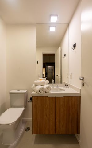 Studio para alugar com 26m², 1 quarto e sem vaga Studio para alugar com 26m², 1 quarto e sem vagaBanheiro Social