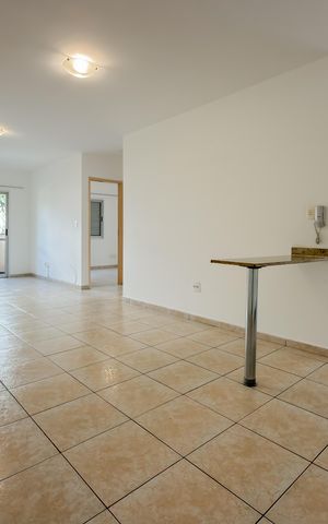 Apartamento à venda com 60m², 2 quartos e 1 vaga Apartamento à venda com 60m², 2 quartos e 1 vagaSala