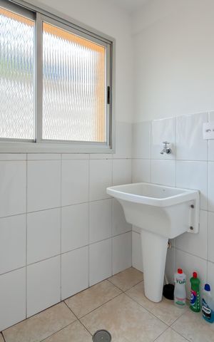 Apartamento à venda com 60m², 2 quartos e 1 vaga Apartamento à venda com 60m², 2 quartos e 1 vagaÁrea de Serviço