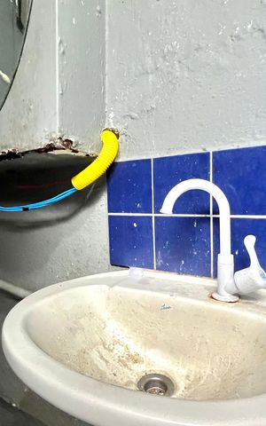 Casa para alugar com 29m², 2 quartos e sem vaga Casa para alugar com 29m², 2 quartos e sem vagaBanheiro Corredor