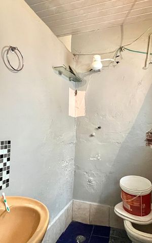 Casa para alugar com 29m², 2 quartos e sem vaga Casa para alugar com 29m², 2 quartos e sem vagaBanheiro da Suíte