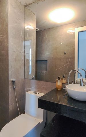 Apartamento à venda com 68m², 3 quartos e 1 vaga Apartamento à venda com 68m², 3 quartos e 1 vagaBanheiro da Suíte