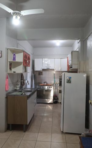 Casa à venda com 90m², 2 quartos e 2 vagasCozinha 2
