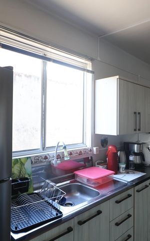 Casa à venda com 90m², 2 quartos e 2 vagasCozinha 1
