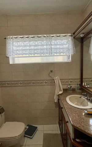 Casa para alugar com 300m², 3 quartos e 2 vagas