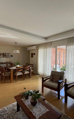 Casa para alugar com 300m², 3 quartos e 2 vagas