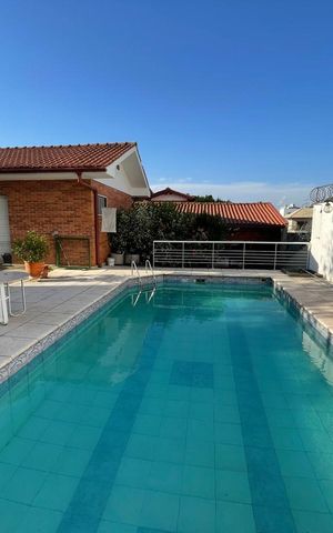 Casa para alugar com 300m², 3 quartos e 2 vagas