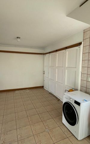 Casa para alugar com 300m², 3 quartos e 2 vagas