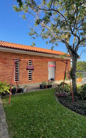 Casa para alugar com 300m², 3 quartos e 2 vagas