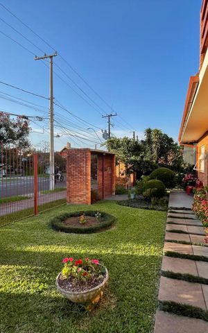 Casa para alugar com 300m², 3 quartos e 2 vagas