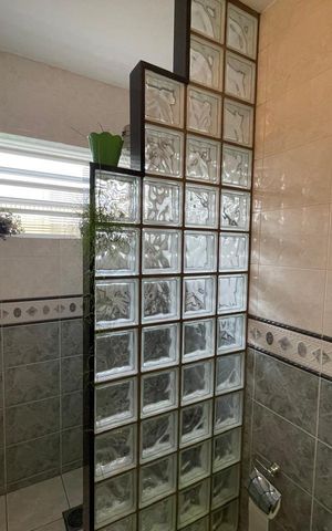 Casa para alugar com 300m², 3 quartos e 2 vagas